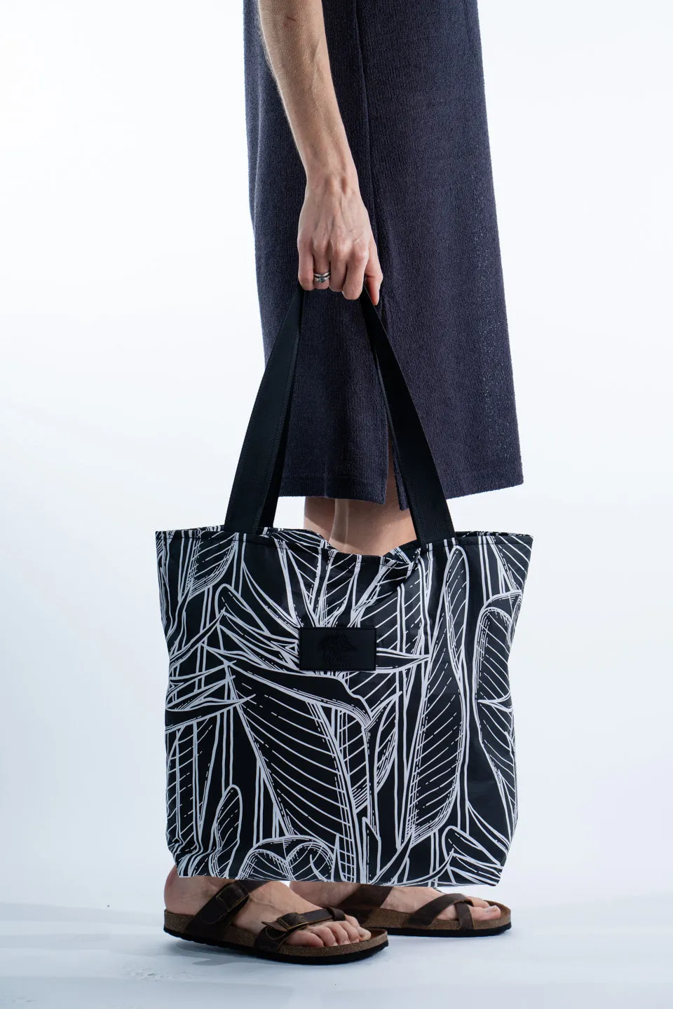 Black Strelitzia - Tote