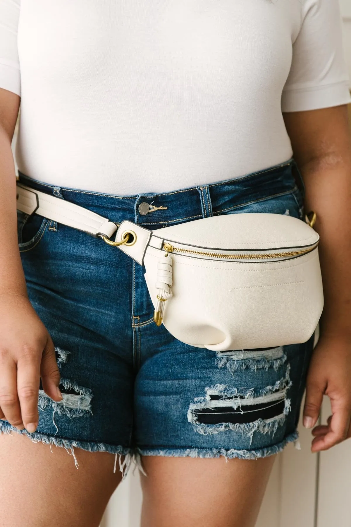 Crossbody Summer Bag in Cream