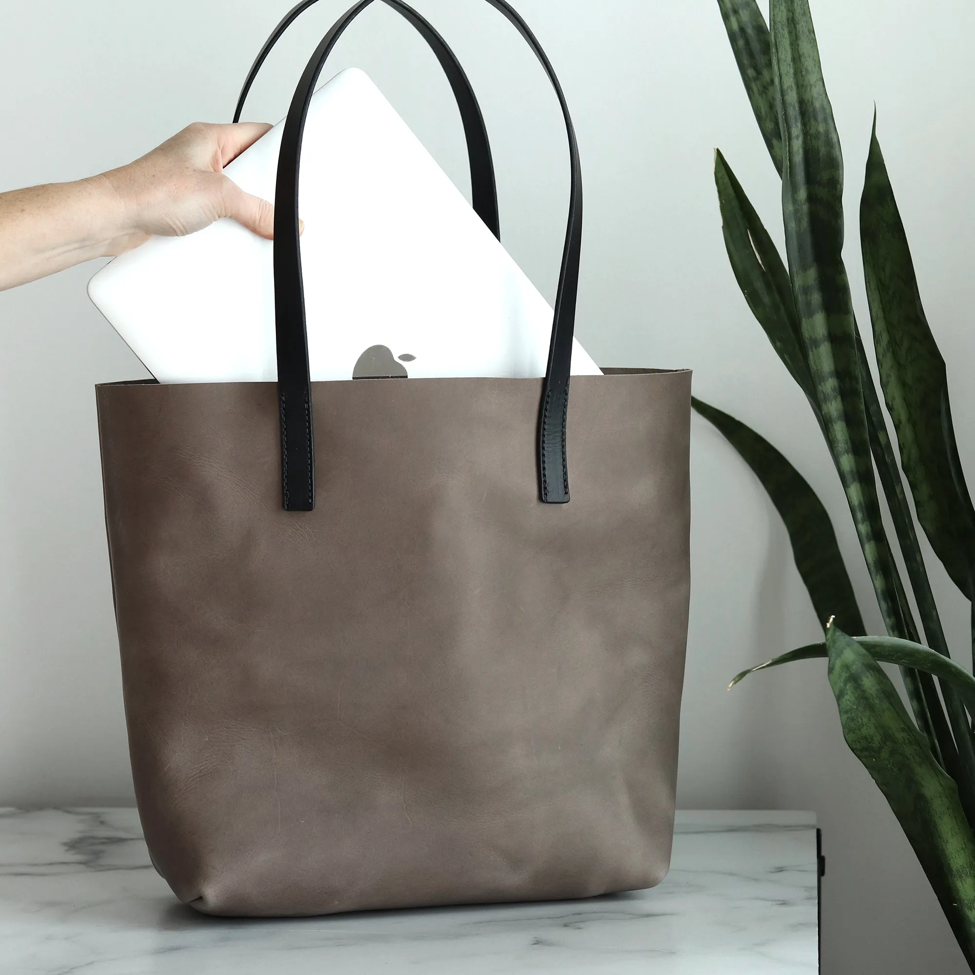 Minimalist Leather Tote - Gray with Black Straps