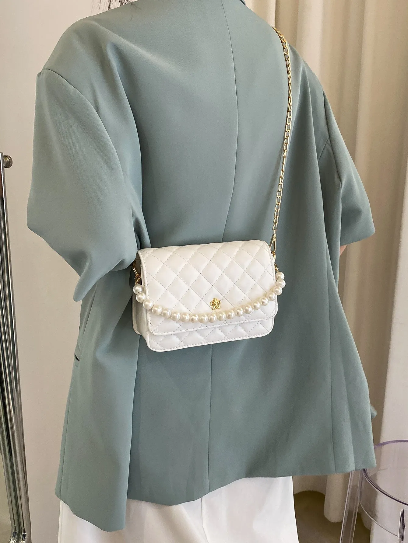 Quilted Faux Pearl Beaded Chain Bag