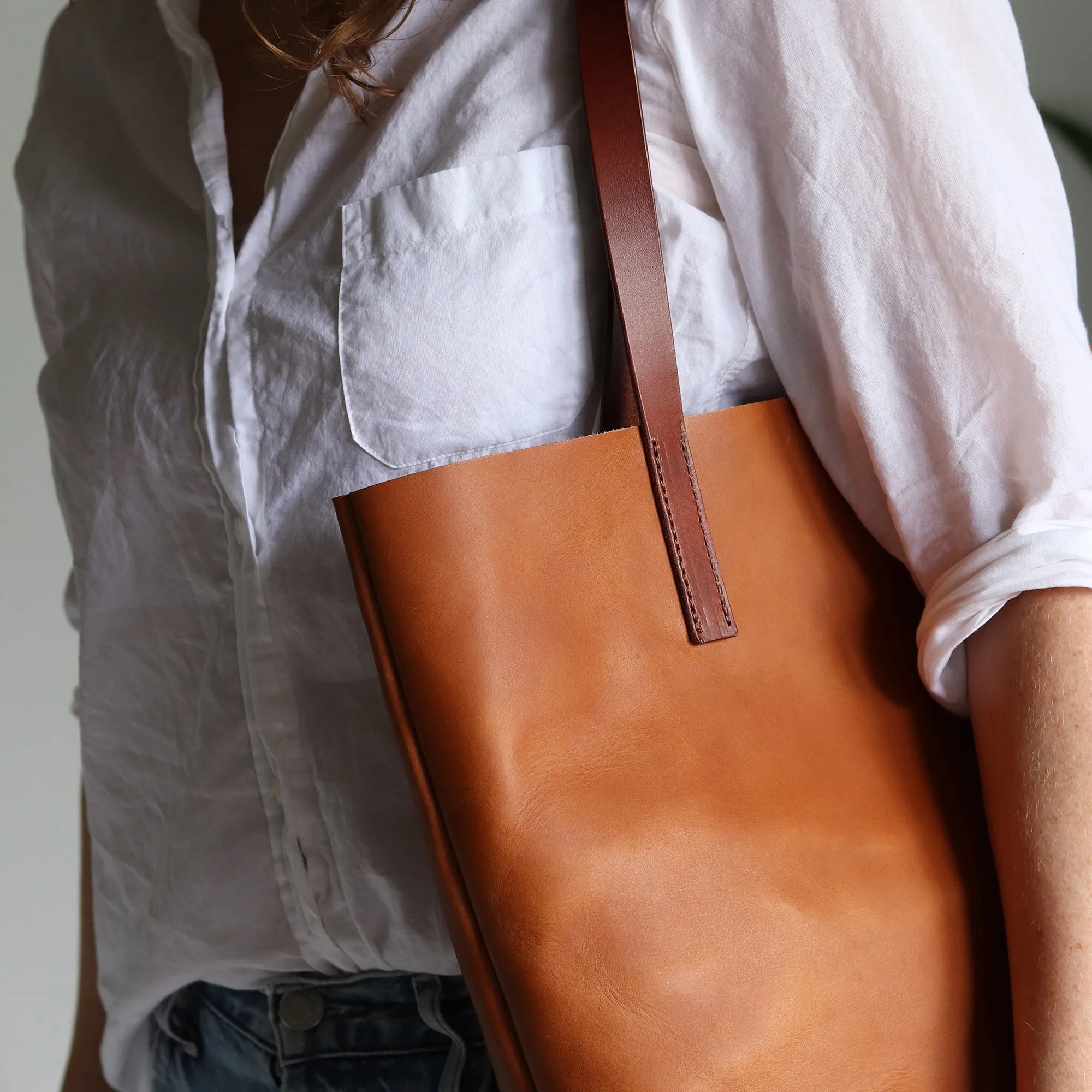 Seconds Sale - Minimalist Leather Tote - Tan