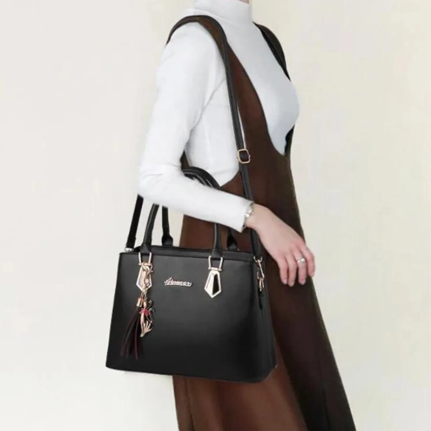 Sophisticated Saddle Handbag Duo